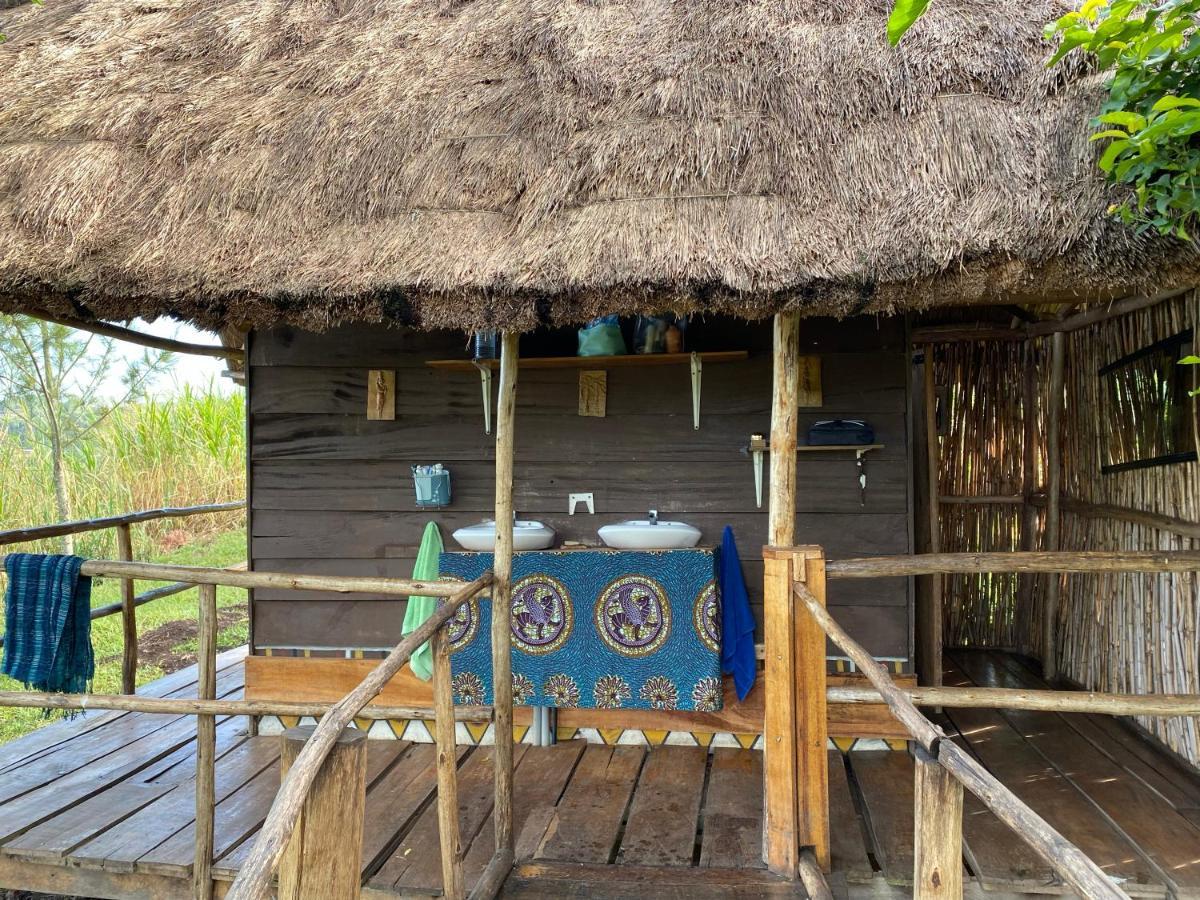 Mwamba Kelele Lodge Fort Portal Eksteriør bilde