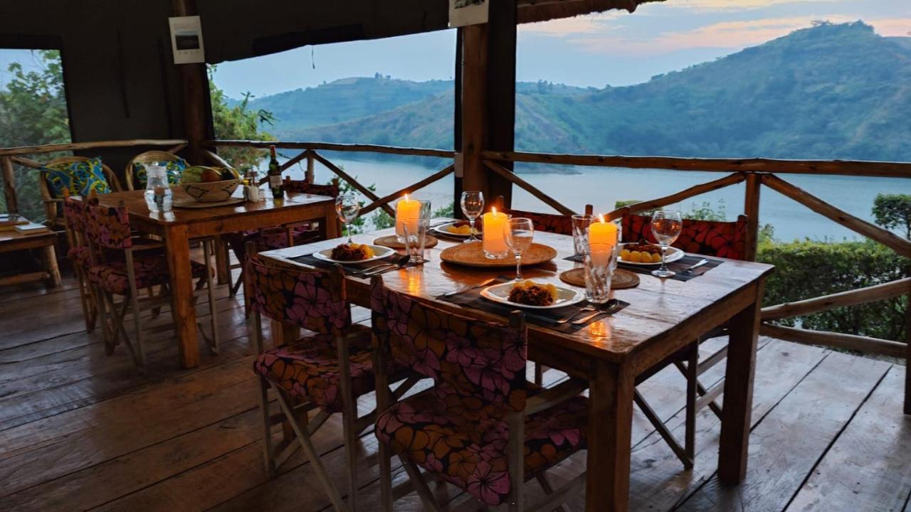 Mwamba Kelele Lodge Fort Portal Eksteriør bilde