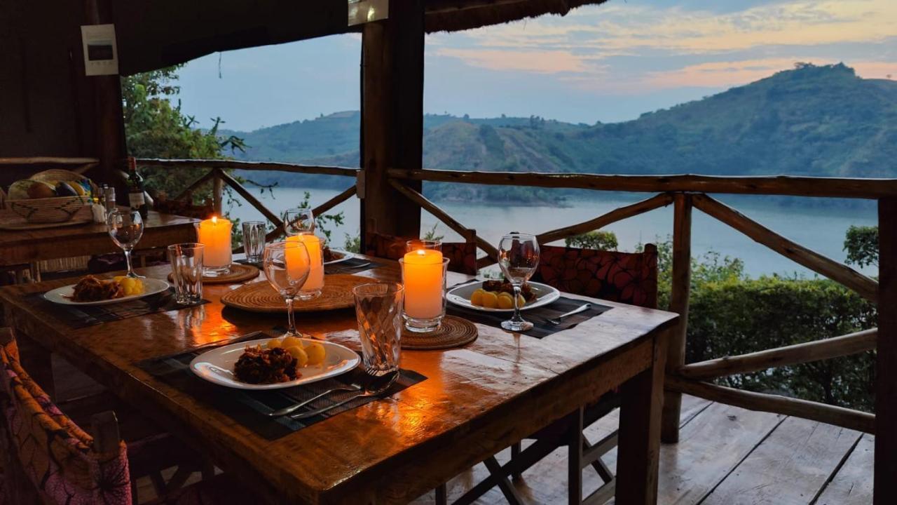 Mwamba Kelele Lodge Fort Portal Eksteriør bilde