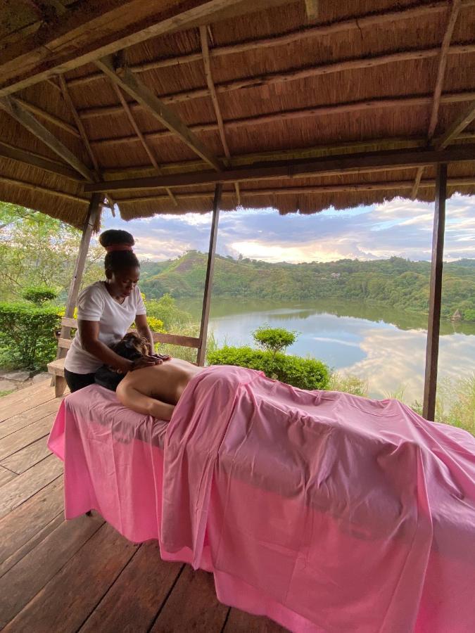 Mwamba Kelele Lodge Fort Portal Eksteriør bilde