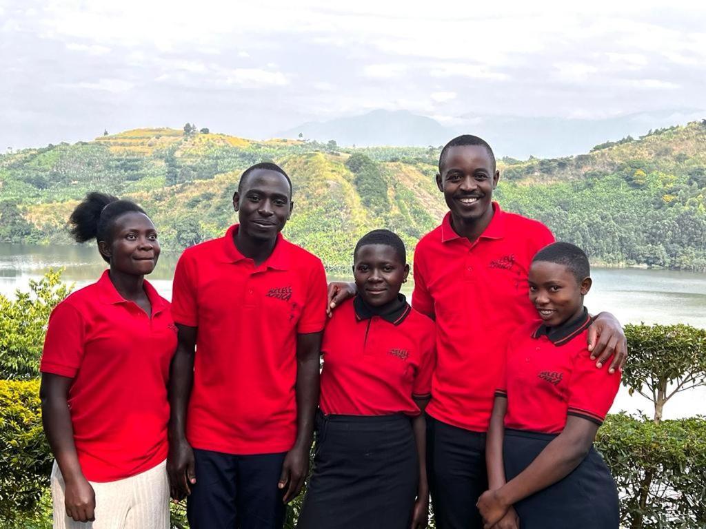 Mwamba Kelele Lodge Fort Portal Eksteriør bilde