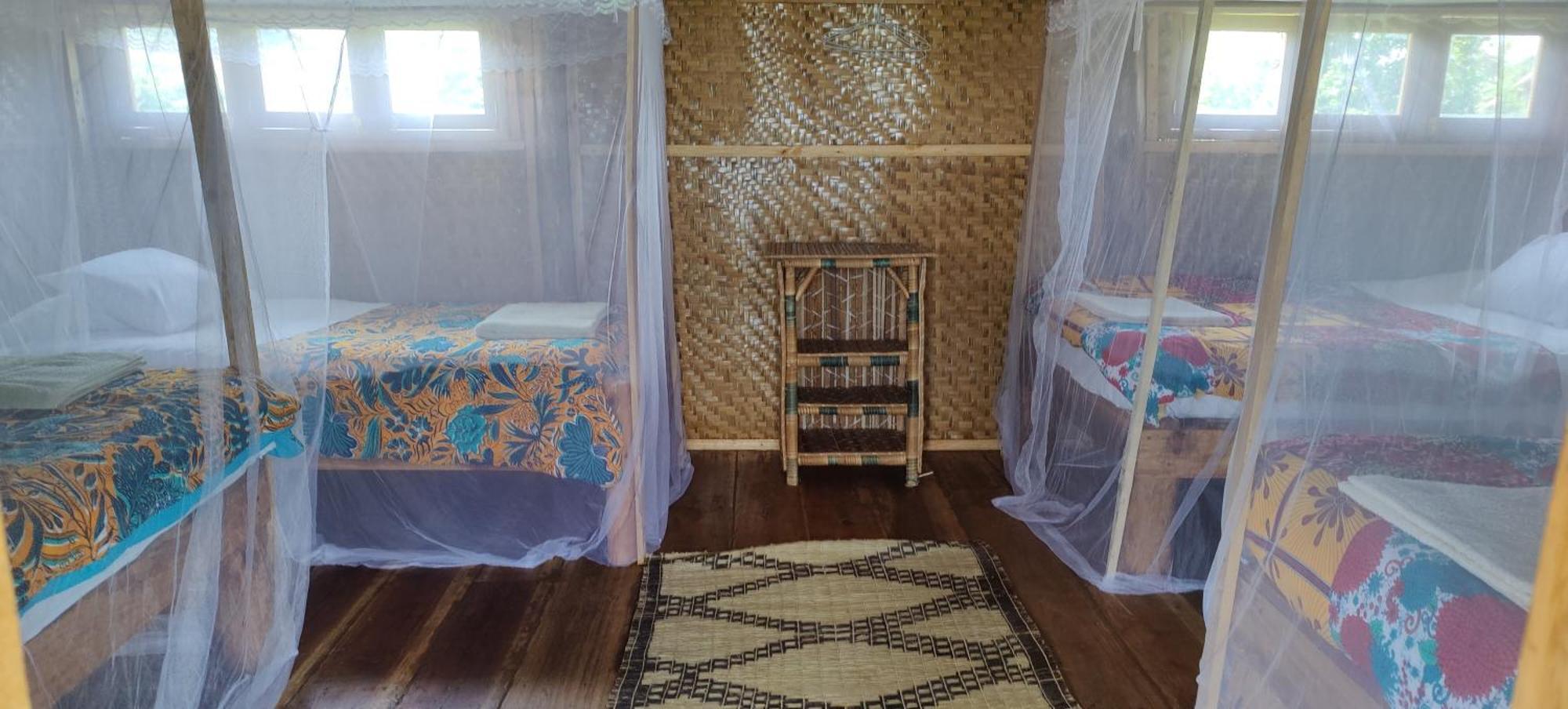 Mwamba Kelele Lodge Fort Portal Eksteriør bilde